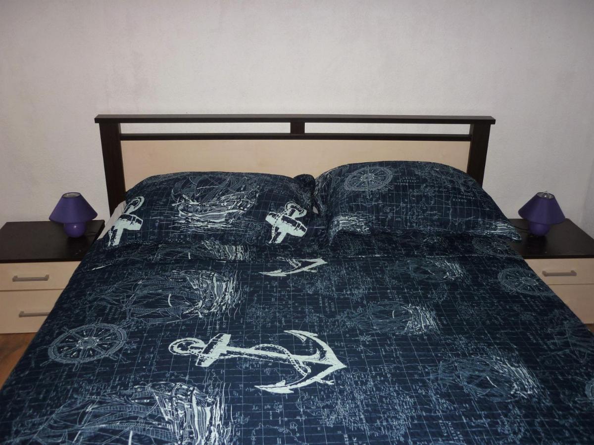 Apartmani Andrija Jezera Bagian luar foto